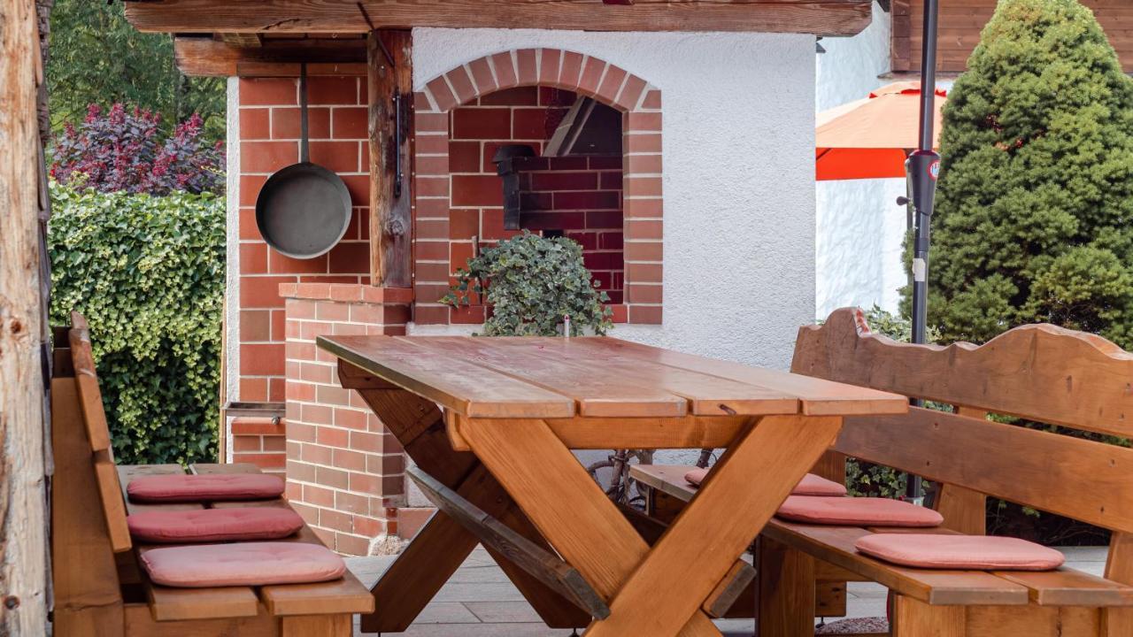 Aparthotel Haus Regina Strobl Esterno foto