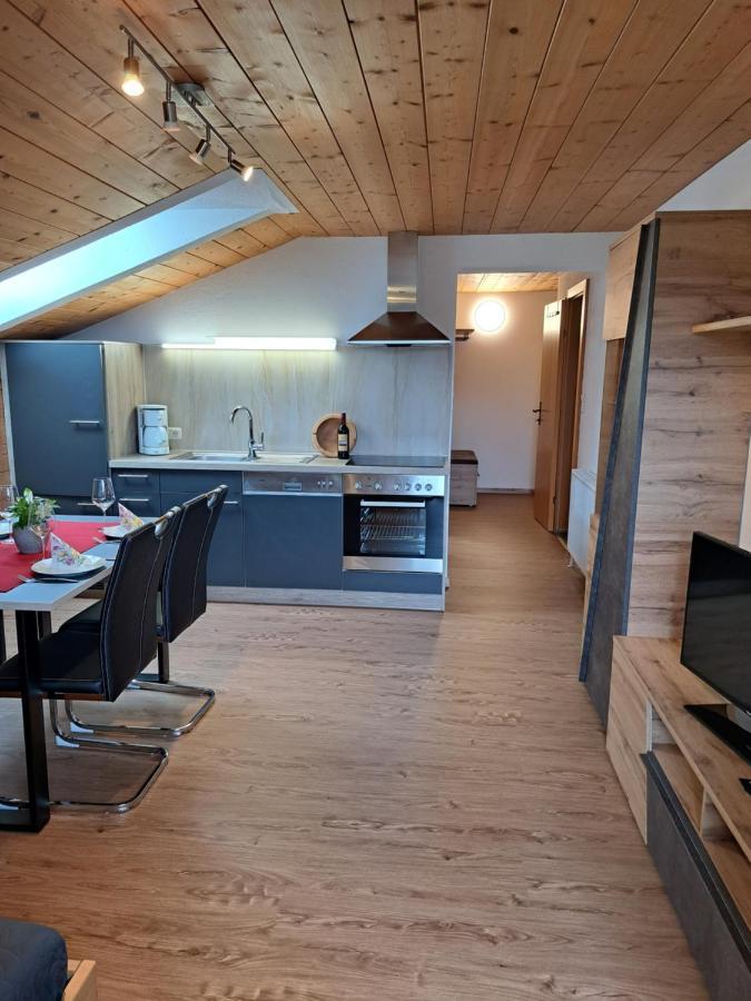 Aparthotel Haus Regina Strobl Esterno foto